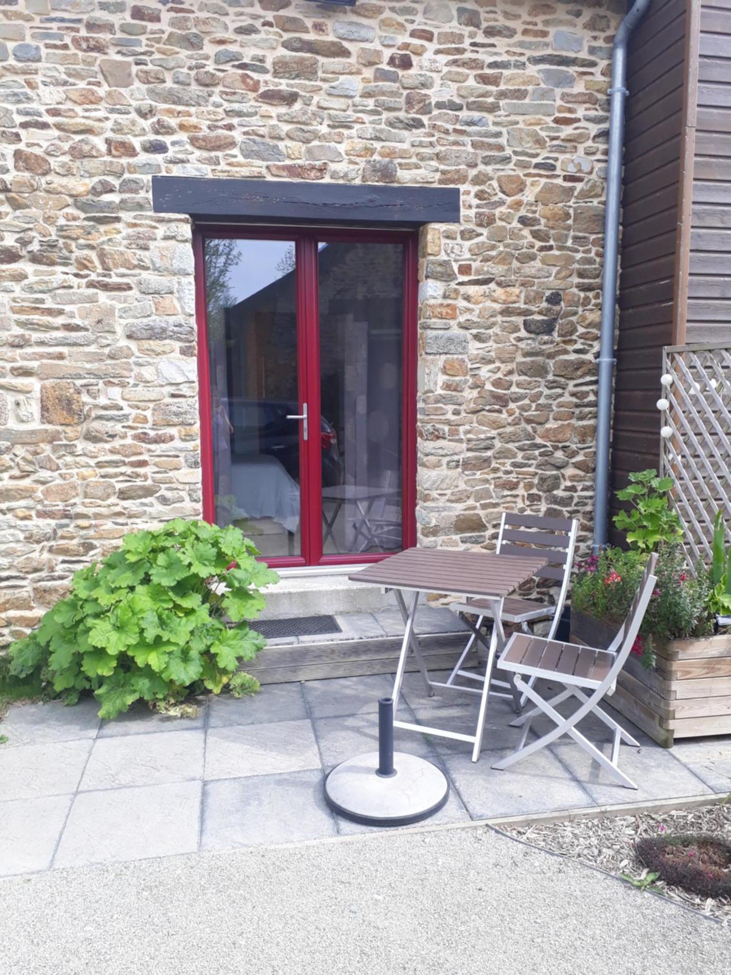 Joli Studio En Campagne - Non Fumeur Janze Exterior photo
